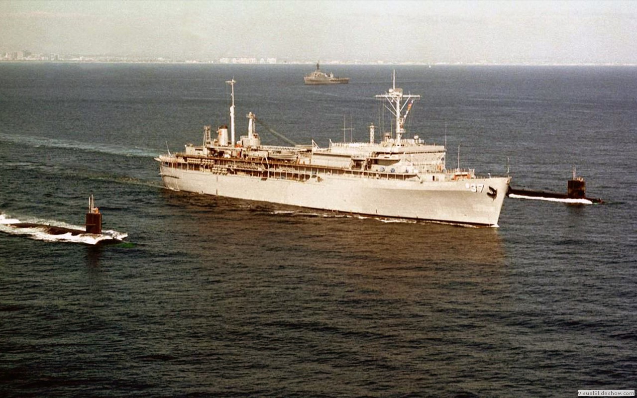 Gurnard (SSN-662)-3